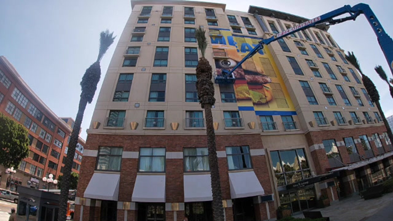 San Diego Comic-Con building wrap installed by rope access